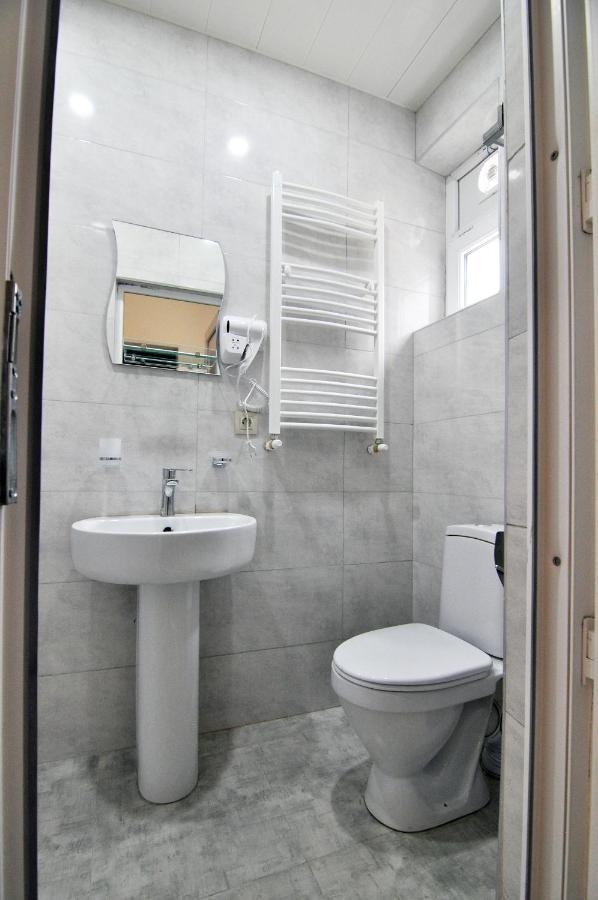 Guesthouse Family Tbilisi Exterior photo